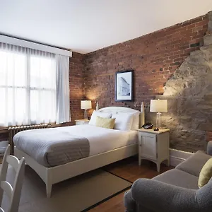 Saint-pierre Hotel Quebeque