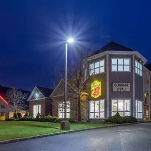 Super 8 By Wyndham Ville de Québec
