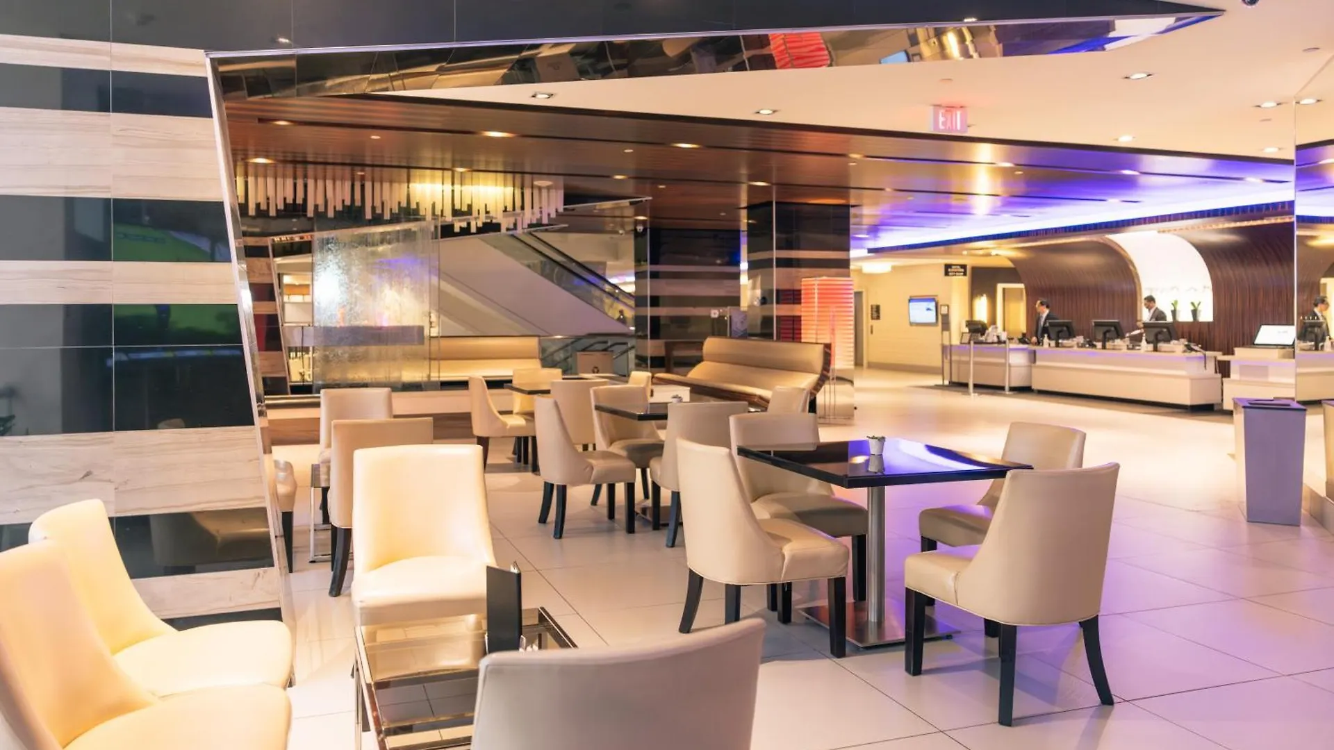 Hyatt Regency Toronto Hotel 4*,