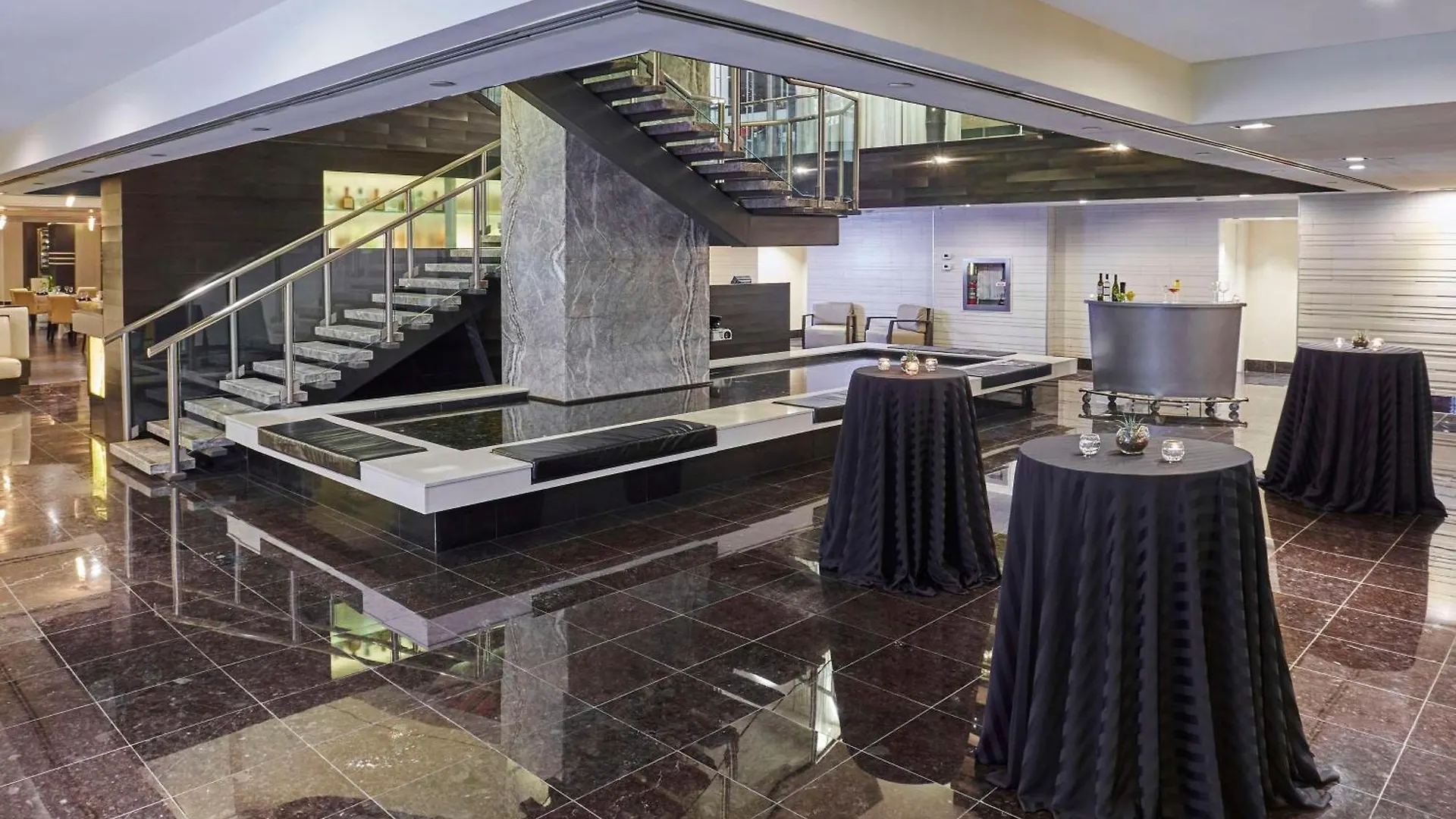 Hyatt Regency Toronto Hotel 4*,  Canada